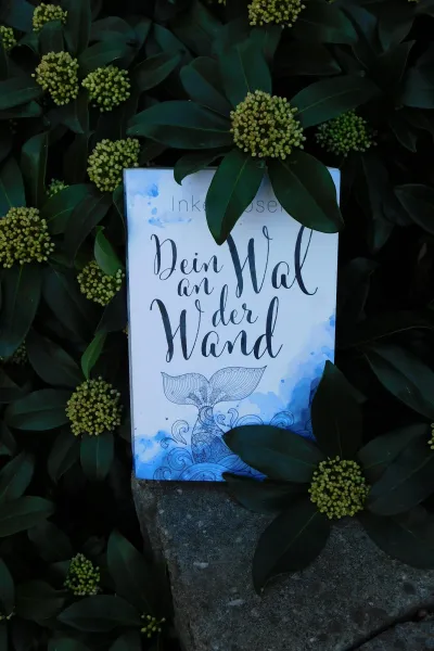 Buchcover: Dein Wal an der Wand von Inken Ibsen - Autorin aus dem Norden