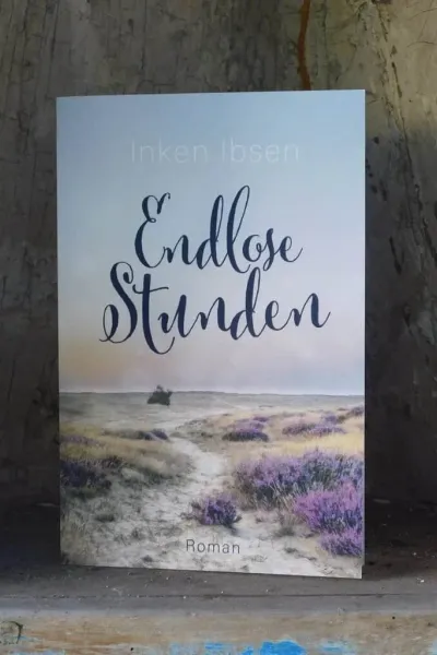 Buchcover: Endlose Stunden von Inken Ibsen - Autorin aus dem Norden